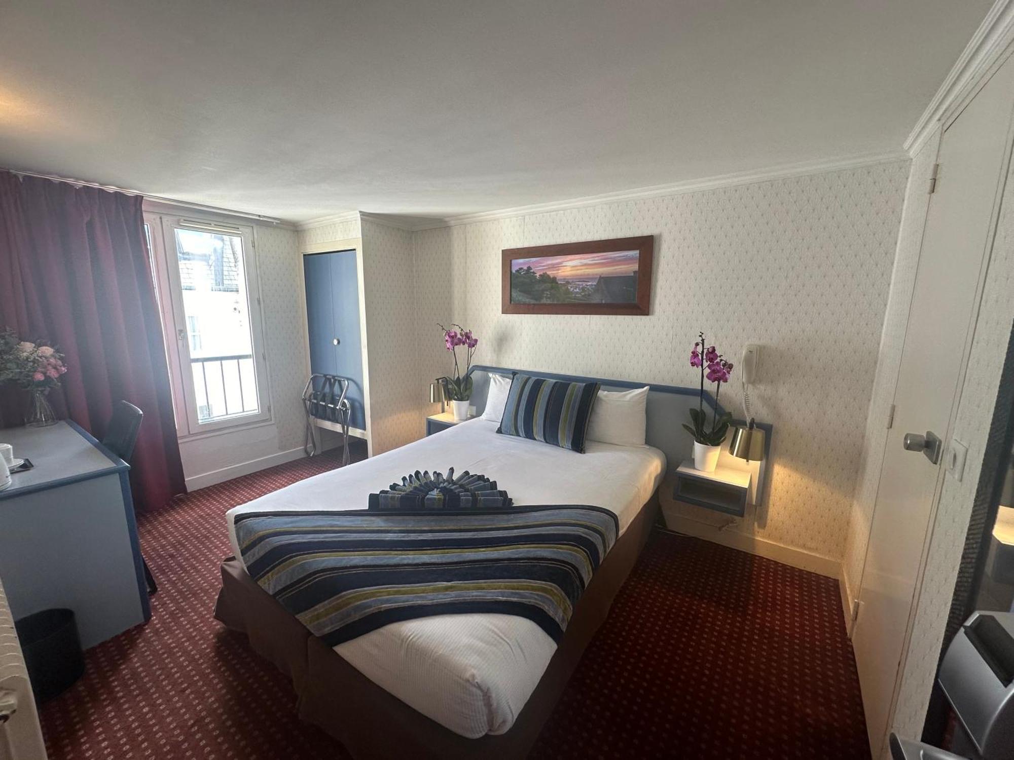 Hotel Opera Deauville Paris Exterior photo