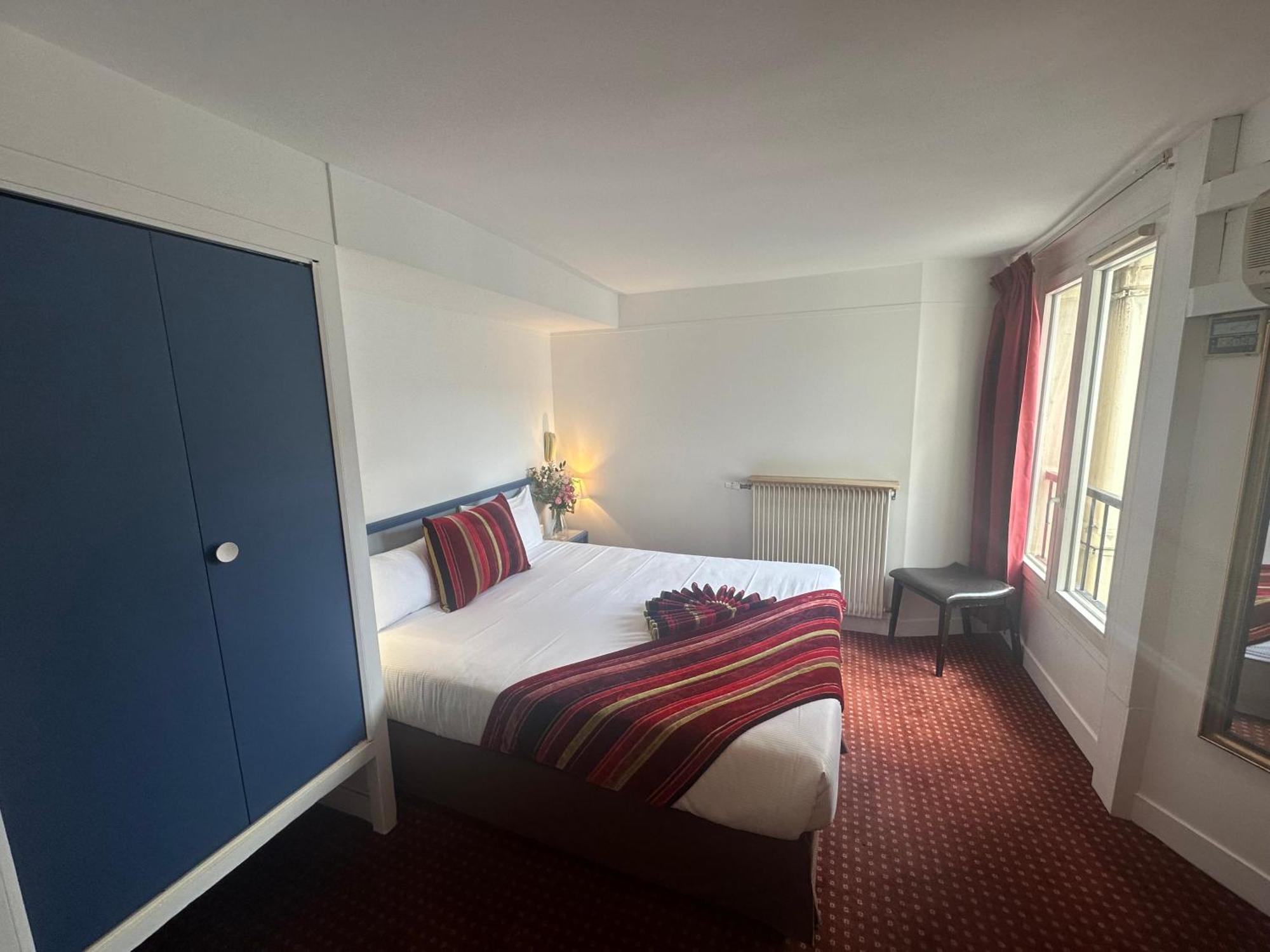 Hotel Opera Deauville Paris Exterior photo