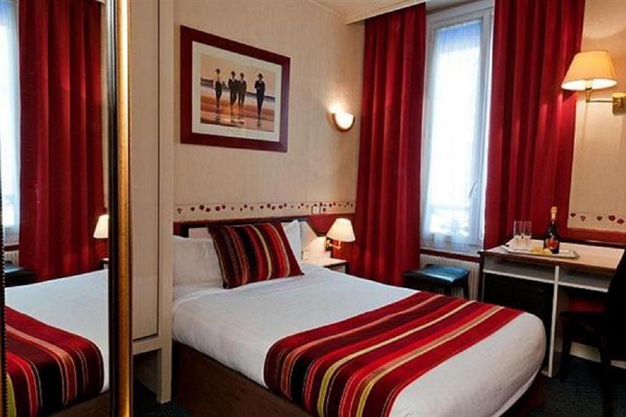 Hotel Opera Deauville Paris Room photo
